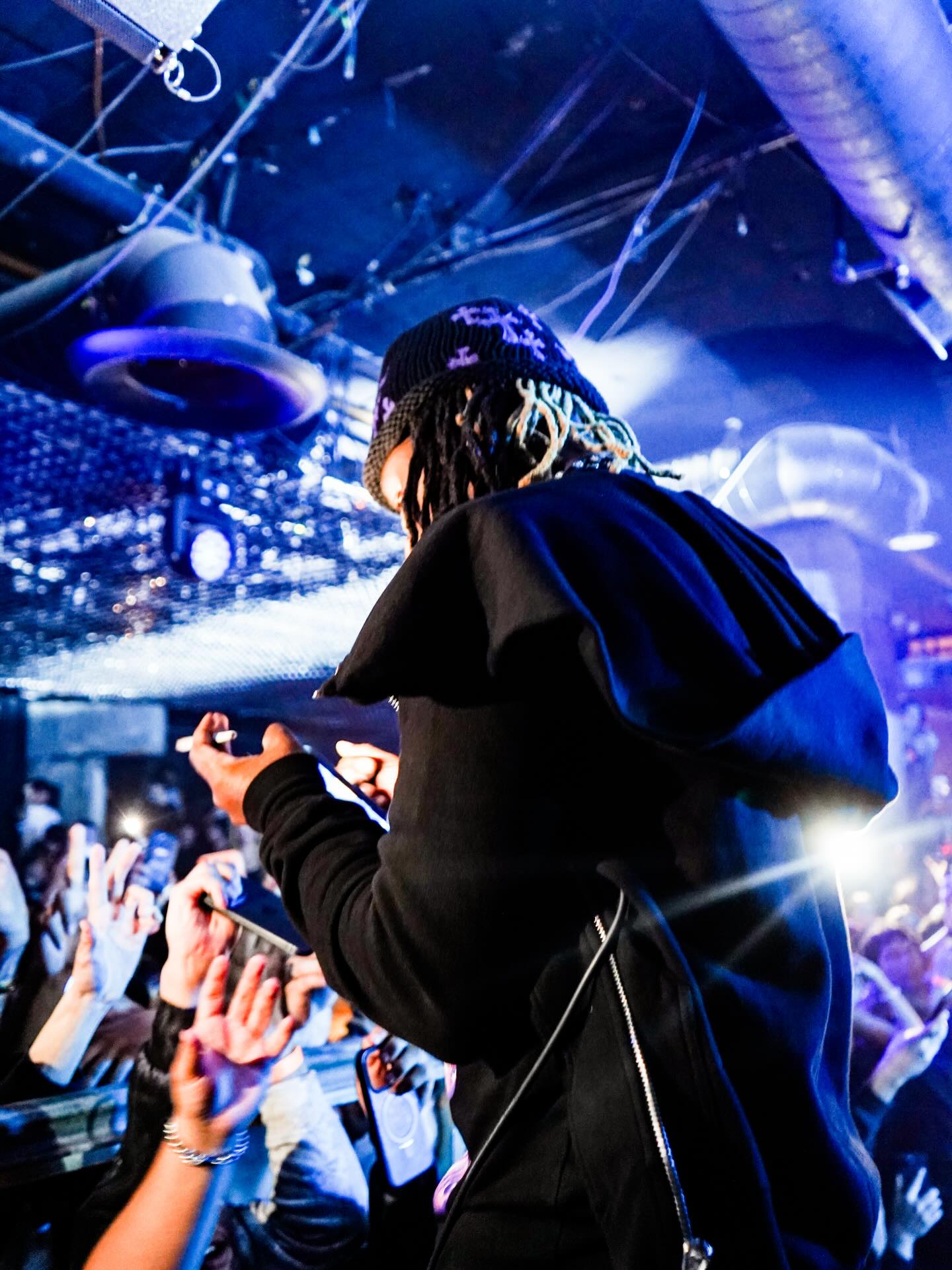 KEN CARSON CLUB PERFORMANCE🖤💜 HOSTED BY @traprav3 & @myplotsapp ❗️POURED MY LIFE INTO THESE SORRY 4 DA WAIT�
