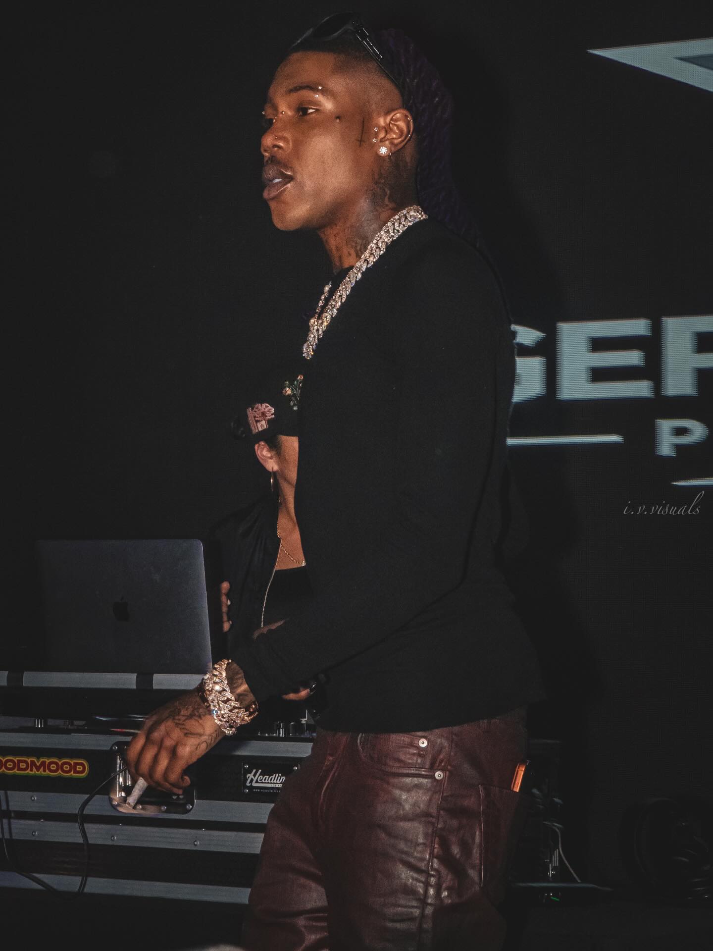 @destroylonely at @incahootsnightcluboc presented by @gerryacepresents Shout out to @myplotsapp for inviting m