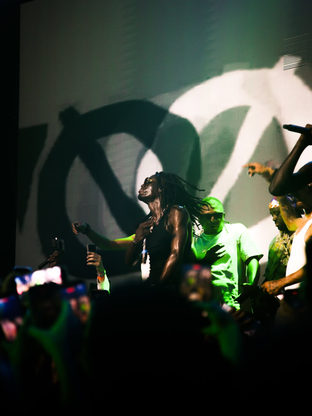 Photos of @tezzus @p3ezy @yungfazo @southsidesilhouette at Tezzus show in Los Angeles Thank you @avantegardian