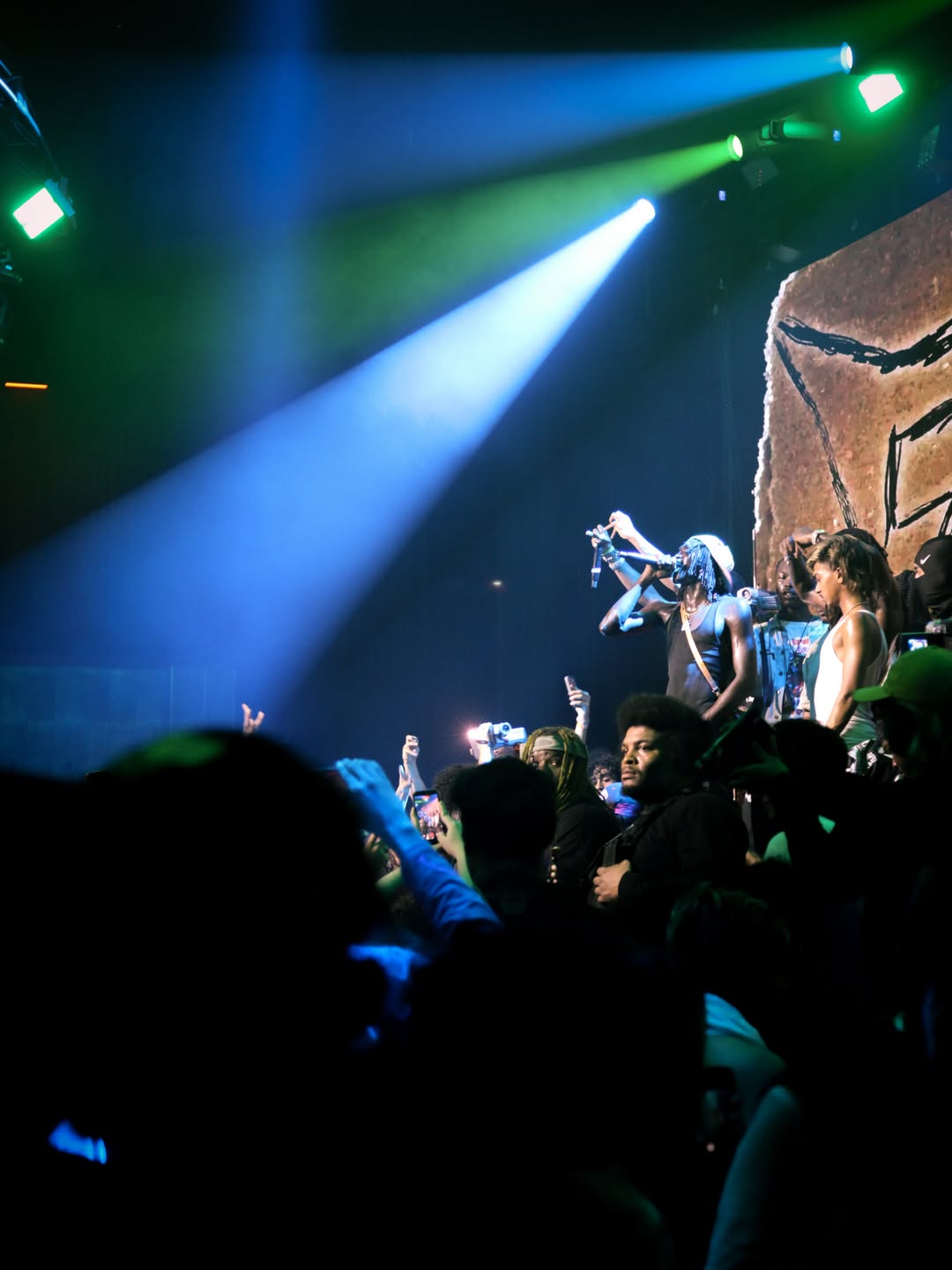 Photos of @tezzus @p3ezy @yungfazo @southsidesilhouette at Tezzus show in Los Angeles Thank you @avantegardian