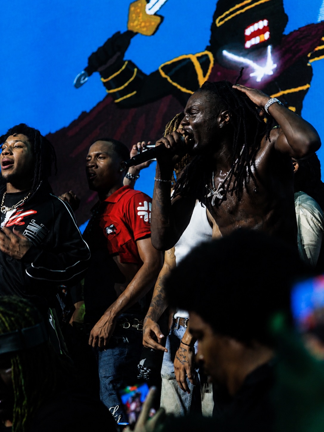 @p3ezy and @tezzus in LA with ØWAY special guests like Skaiwater, Jaden Smith, Che, Bleood, Feng. The Mayan, L
